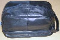 Dopp Kit & Pouche 01