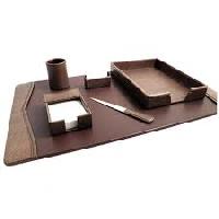 Tabletop Accessorie 05